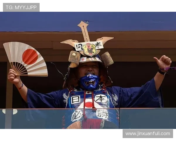 日本足球明星盛大开球仪式点燃球迷热情展现体育魅力与团结精神